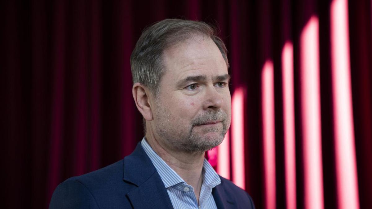 Partier Partier presser Wammen på TDC-salg: Har han virkelig ingen holdning?