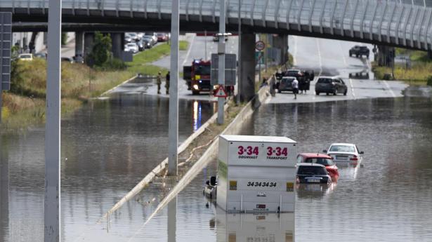 Klager over forsikring og pension stiger med 54 pct.