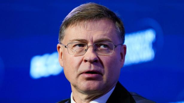 EU advarer: Økonomisk nedtur på vej