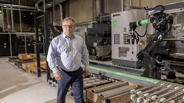 Peter Hansen står i spidsen for Welltec, der udvikler robotter til olieindustrien.