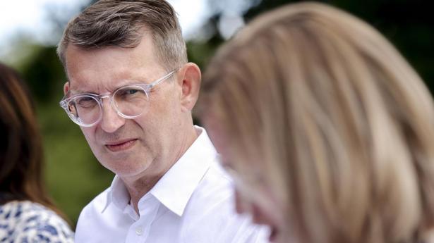 Uenigheden i Venstre om den nye kvælstofregulering udfordrer formand Troels Lund Poulsens og næstformand Stephanie Loses lederskab. 