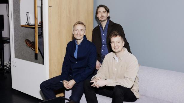 Aarhus-venner sætter it-komet til salg for trecifret millionbeløb