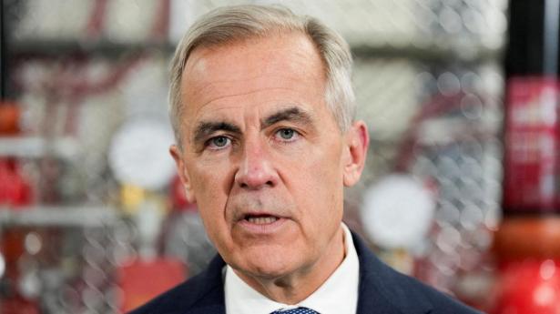 Den canadiske premierminister har flere gange sagt, at han ønsker, at Canada skal være mindre afhængig af det amerikanske militær. 