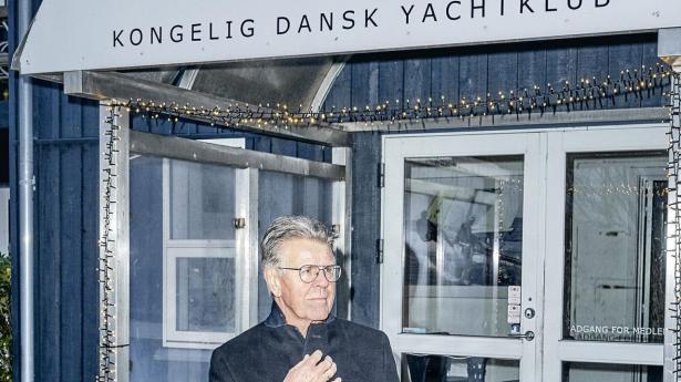 Rigmanden Ib Kunøe – her fotograferet ved Kongelig Dansk Yachtklub i Rungsted – ejer sammen med sin familie Haderslev-virksomheden X-Yachts, der bygger eksklusive sejlbåde.