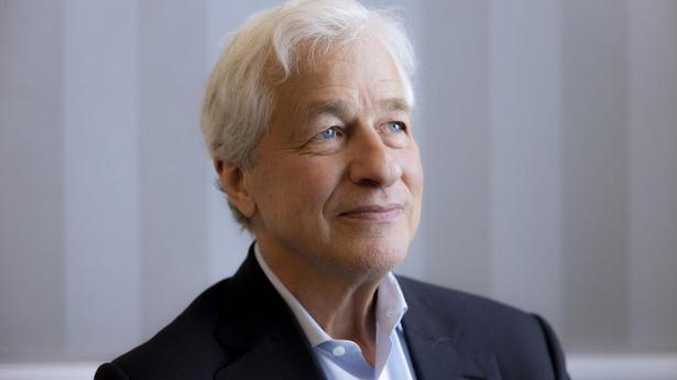 Jamie Dimon, topchef i J.P. Morgan, forventer at spenderingen på udvikling og brug af kunstig intelligens nærmer sig et 6-tal med 12 cifre bagefter i danske kroner næste år.