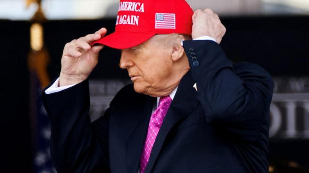 Kongressen er tilbage: Nu venter sprængfarlig sag for Trump