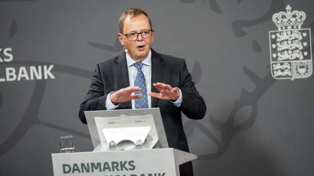 Christian Kettel Thomsen er direktør i Danmarks Nationalbank. Overvejer den mon et indgreb for at styrke den rekordsvage krone?