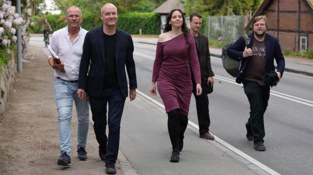 Enhedslistens forhandlingshold ankommer til Marienborg mandag aften. 