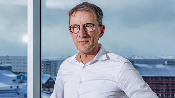 Martin Kviesgaard, adm. direktør i Grønlandsbanken, forventer, at en ny historisk aftale mellem Danmark, Grønland og USA vil give vind i sejlene til Grønlands økonomi. 