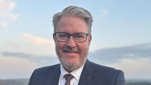 Vi skal producere det, vi ikke har råd til at undvære. Enten nationalt eller gennem forpligtende europæiske samarbejder, mener Henrik Hahn-Nissen.