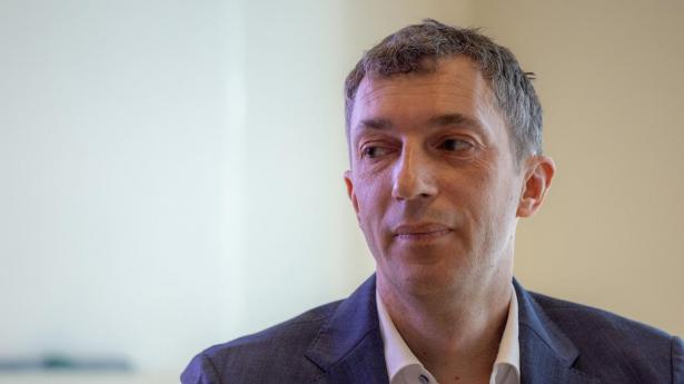 Nationalbanken er kommet med den halvårlige rapport om den finansielle stabilitet i Danmark. Peter Storgaard, vicedirektør og afdelingschef.