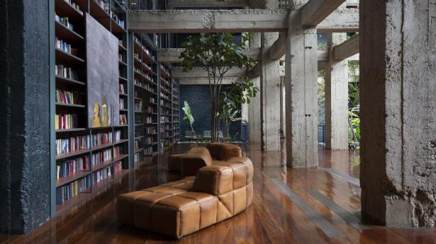 Tbilisi lokker storbytrætte med naturvin, brutalistisk design og ballet