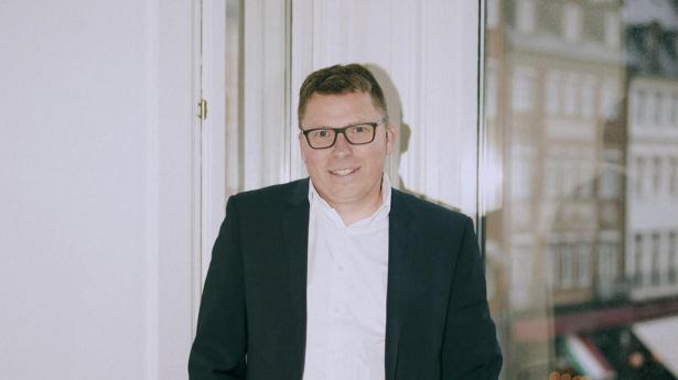 Installatørgruppen med adm. direktør Niels Meidahl i spidsen, er kommet med et udbudsdokument, der afslører, at der skal sælges aktier til 15 kr. stykket.