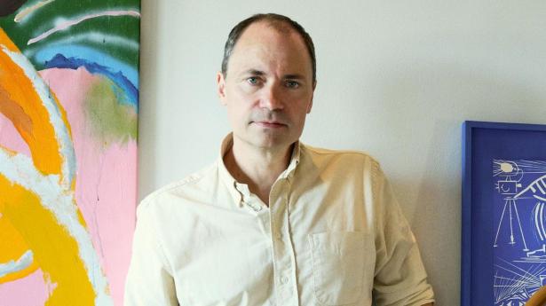 Tommy Ahlers fik vildt pitch fra startup: Det lød som noget fra en James Bond-film