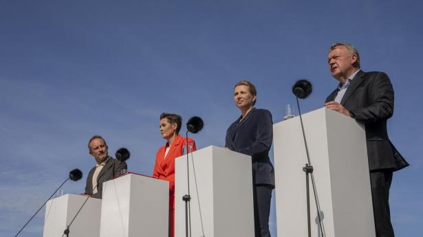 Da SSFMR-regeringen præsenterede sit regeringsgrundlag, slog de fire partiledere også fast, at den samlet set ville øge ligheden.
