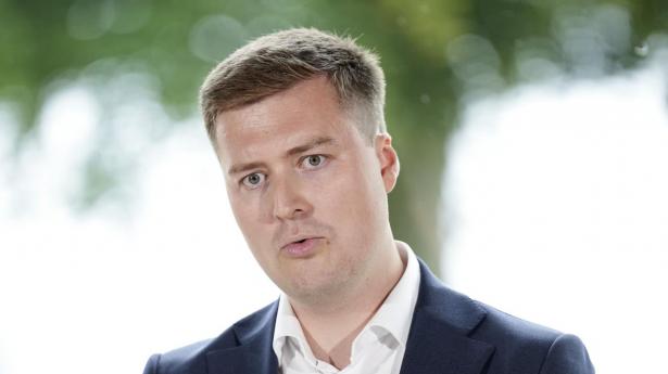 Det er efterhånden blevet dagligdag, at Skat må forklare alvorlige fejl og problemer i sine systemer, skriver Frederik Bloch Münster.