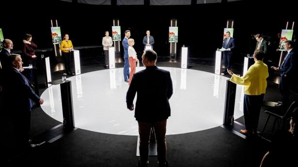 Valgkampen er skudt i gang med valgløfter, der vil gøre et synligt indhug i den økonomiske vækst. Det er prisen for at overse de dynamiske effekter af offentligt forbrug.