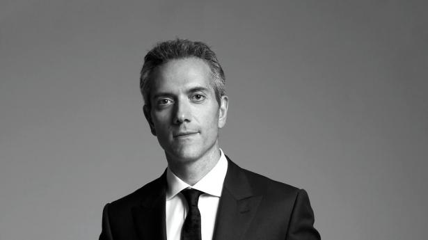 Hvilket kendt modehus kommer B&O's nye topchef fra?