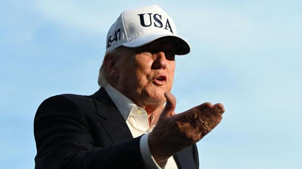 Trump: Uret tikker for en aftale med Iran