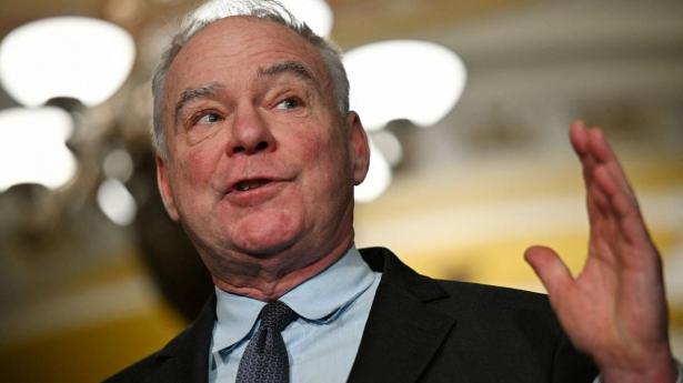 Senatet stemmer nej til at begrænse Trumps militære muligheder i Cuba