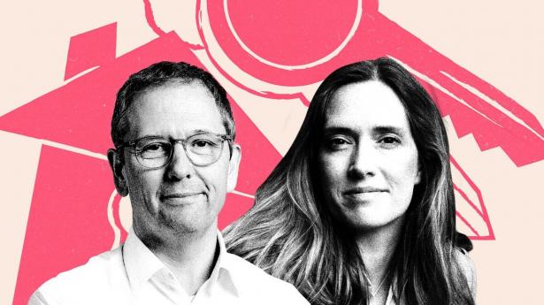 Chefanalytiker og privatøkonom i Danske Bank, Louise Aggerstrøm Hansen (t.h.), vil i 2026 især holde øje med renterne og forhold på arbejdsmarkedet, fortæller hun Børsens cheføkonom, Steen Bocian (t.v.).