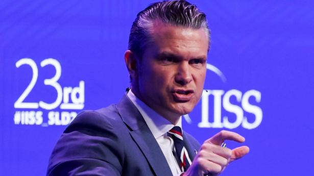 Hegseth: Vi er mere end klar til at genoptage Iran-krig