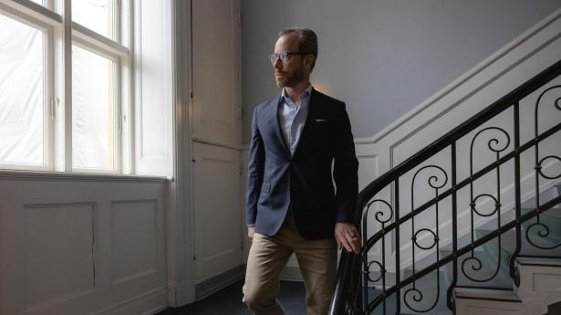 Jakob Ellemann-Jensen advarer om, at lange sagsbehandlinger på investeringer kan være skadeligt for erhvervslivet.