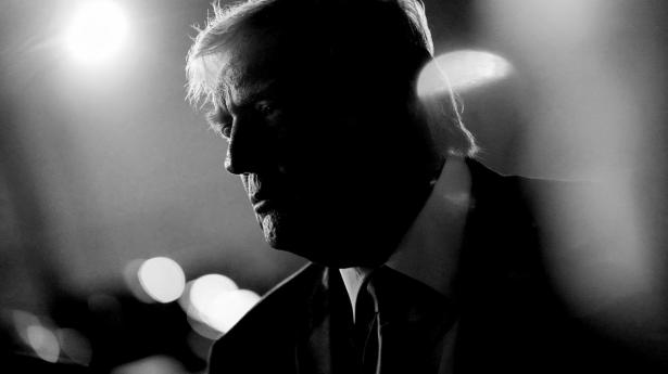 Snart skal USA til valg igen, og Trump er historisk upopulær – men han har en joker
