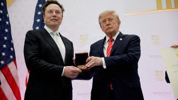 Siden juli: Musk har brugt mindst 276 mio. dollar på at støtte republikanerne