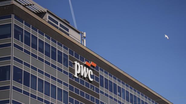 For konsulentbranchen er rådgivning om netop forsyningskæder i høj kurs, og med den nye aftale får PwC en direkte kanal ud til et bredt udsnit af dansk erhvervsliv.