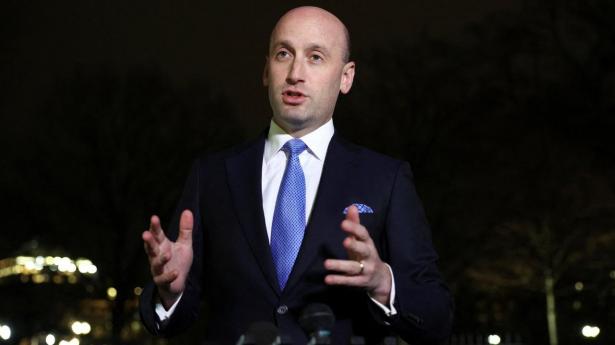 Stephen Miller, som er vicestabschef i Det Hvide Hus, siger i et interview til CNN, at det ikke vil være nødvendigt med militær handling mod Grønland. 