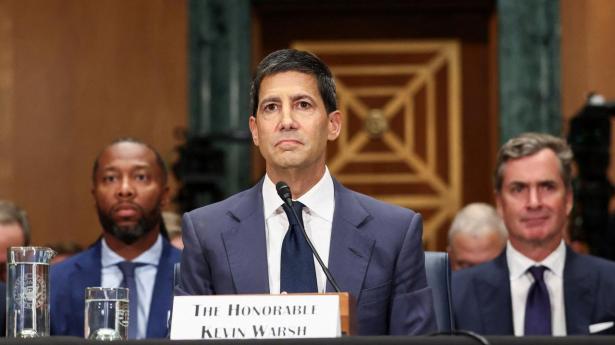 I over 2 timer og 30 minutter blev Kevin Warsh spurgt ind til pengepolitiske emner – men også hans egen formue og uafhængihed af Trump.