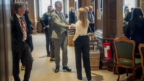 Morten Messerschmidt er det eneste nye medlem af Folketingets Præsidium, som han har kaldt for "en snakkeklub". 