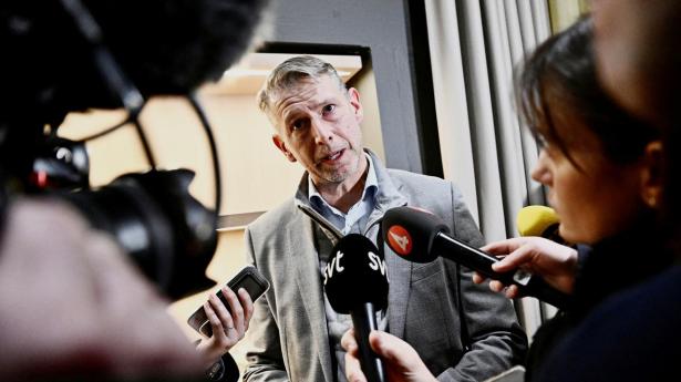 Peter Carlsson indrømmer i dag, at han gav et rosenrødt billede af situationen i det kriseramte Northvolt, da han kæmpede for selskabets overlevelse i sommeren 2024.