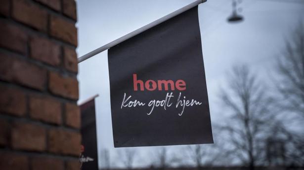 Ejendomsmæglerkæden Home er blevet kritiseret for at have opsagt kædens største mægler. En fyring, der har skabt uro og nervøsitet, skriver mediet Finans.