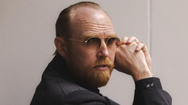 Ifølge Jan Hellesøe er vi alle hypnotiserbare, og ikke nok med det kan vi helt selv praktisere positiv manipulation. 