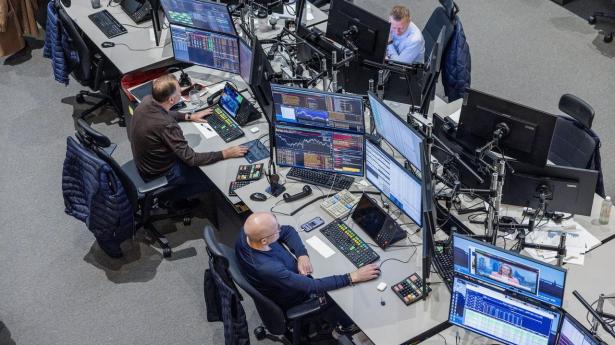 Danske Bank har lagt nye aktier i indkøbskurven – Pandora og bankaktier er iblandt