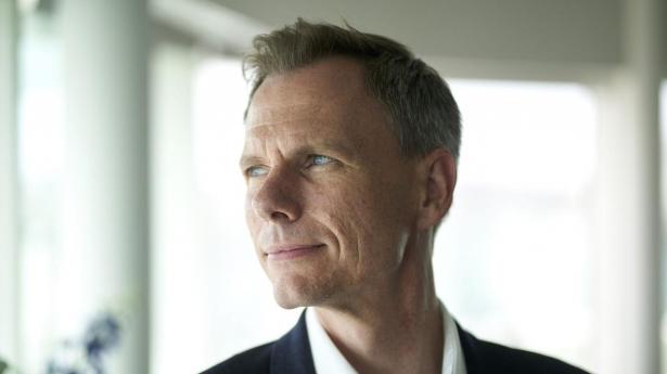 Adm. direktør for Forsikring og Pension, Kent Damsgaard, vil " kraftigt opfordre til at få fjernet særskatten, når regeringen tager fat på selskabsskatten".