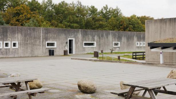 Rains-direktør køber hotelejendom