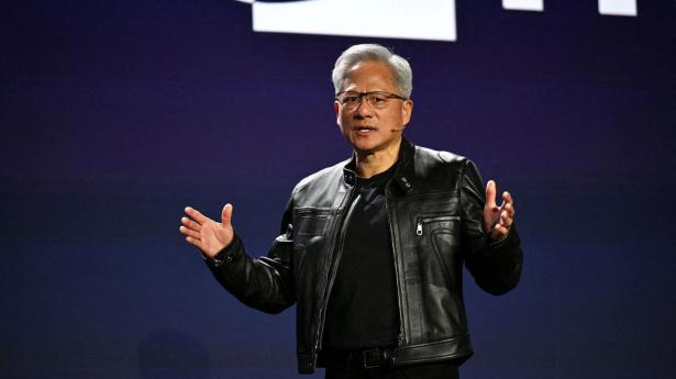 Nvidias adm. direktør Jensen Huang vil kickstarte selskabets AI-konference med en åbningstale mandag aften dansk tid.