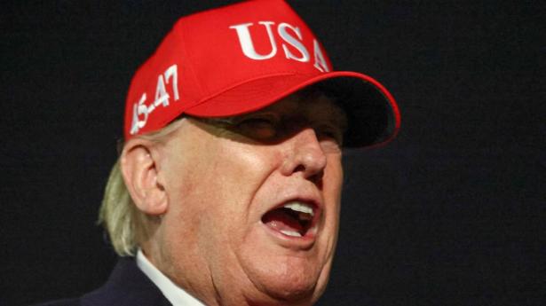 Topøkonomer: Trumps skattekniv lænser statskassen for 861 mia. dollar