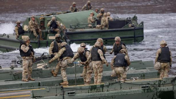 USA og Sydkorea skruer væsentligt ned for fælles militærøvelser