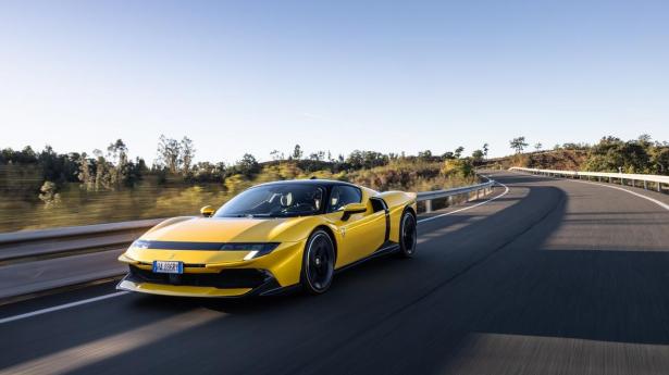 Ferraris nye mesterværk med 1036 hk