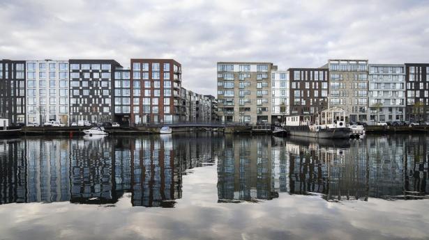 “Hvorfor opfører pensionskasserne sig som boligspekulanter?”