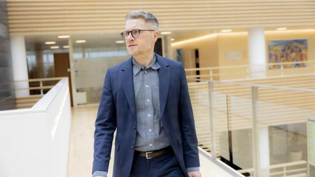 Martin Nyrop overtog jobbet som adm. direktør i Deloitte Danmark den 6. februar og kom til fra en intern toppost med ansvar for teknologi og transformation, hvor han har arbejdet globalt med stribevis af landets største virksomheder.