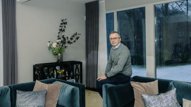 Erhvervsmanden Hermann Haraldsson – medstifter og adm. direktør for Boozt – har også været bestyrelsesformand på Herluftholm siden 2023.  