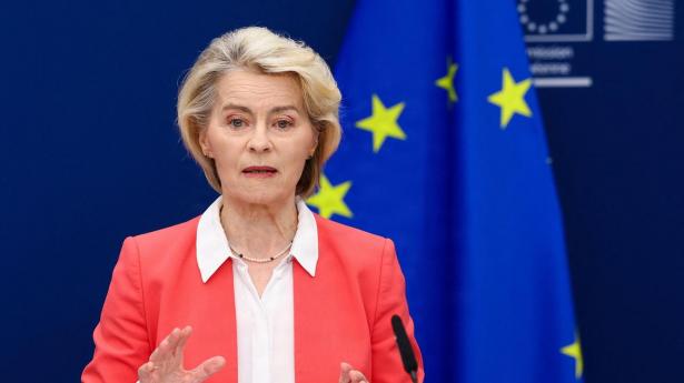Von der Leyen: EU bør have minimumsalder på sociale medier
