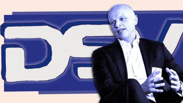 DSV-topchef Jens Lund følger lige efter Danske Banks Carsten Egeriis, der forleden meldte offensivt ud på AI. DSV venter effektiviseringsgevinster på 6 mia. kr. på AI frem mod 2030.