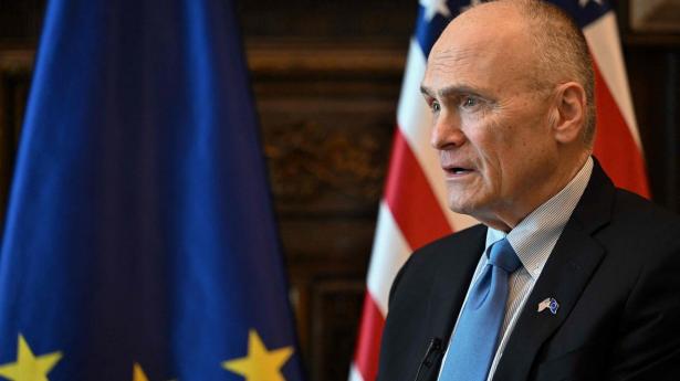 EU’s nye tech-suverænitetspakke har fået de amerikanske myndigheder op i det røde felt. Som USA’s ambassadør til EU, Andrew Puzder, sagde for nylig: Enten er I med os eller imod os. 