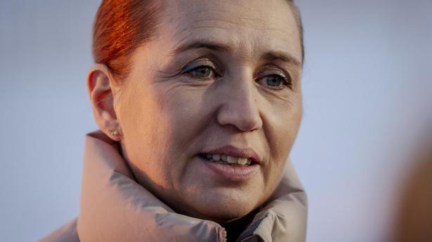 Statsminister Mette Frederiksen (S) forstår godt, at danske veteraner har sagt, at ingen ord kan forklare følelserne, de sidder med efter Trumps udtalelser om Nato-soldater i Afghanistan. Det siger hun i et skriftligt svar lørdag. 